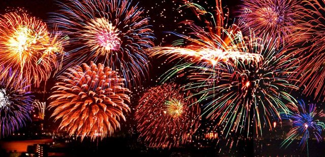 London Bonfire Night displays 2012