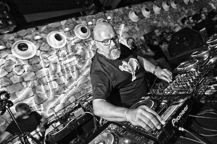 Ibiza Insider's Guide: Simon Dunmore - Skiddle.com